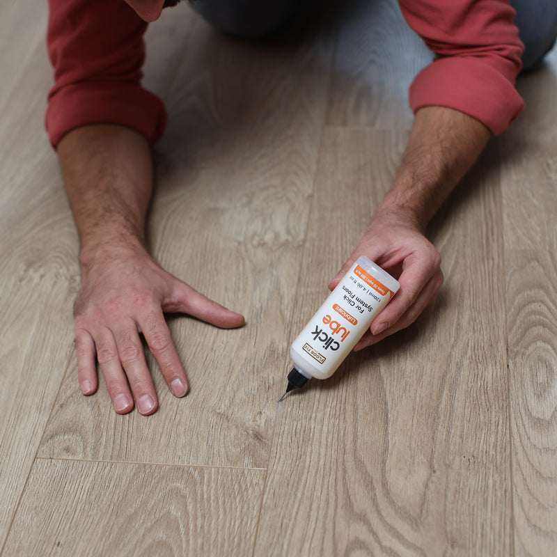 Cargue la imagen en el visor de la galería, Click Lube - Lubricant for Squeaky Click System Floors - Floor Fix Pro Squeaky Floor Repair Products
